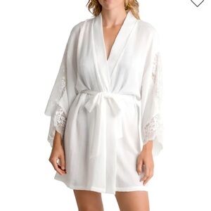 In Bloom by Jonquil White Lace Bridal Short Satin Robe Ivory White Size XL NEW